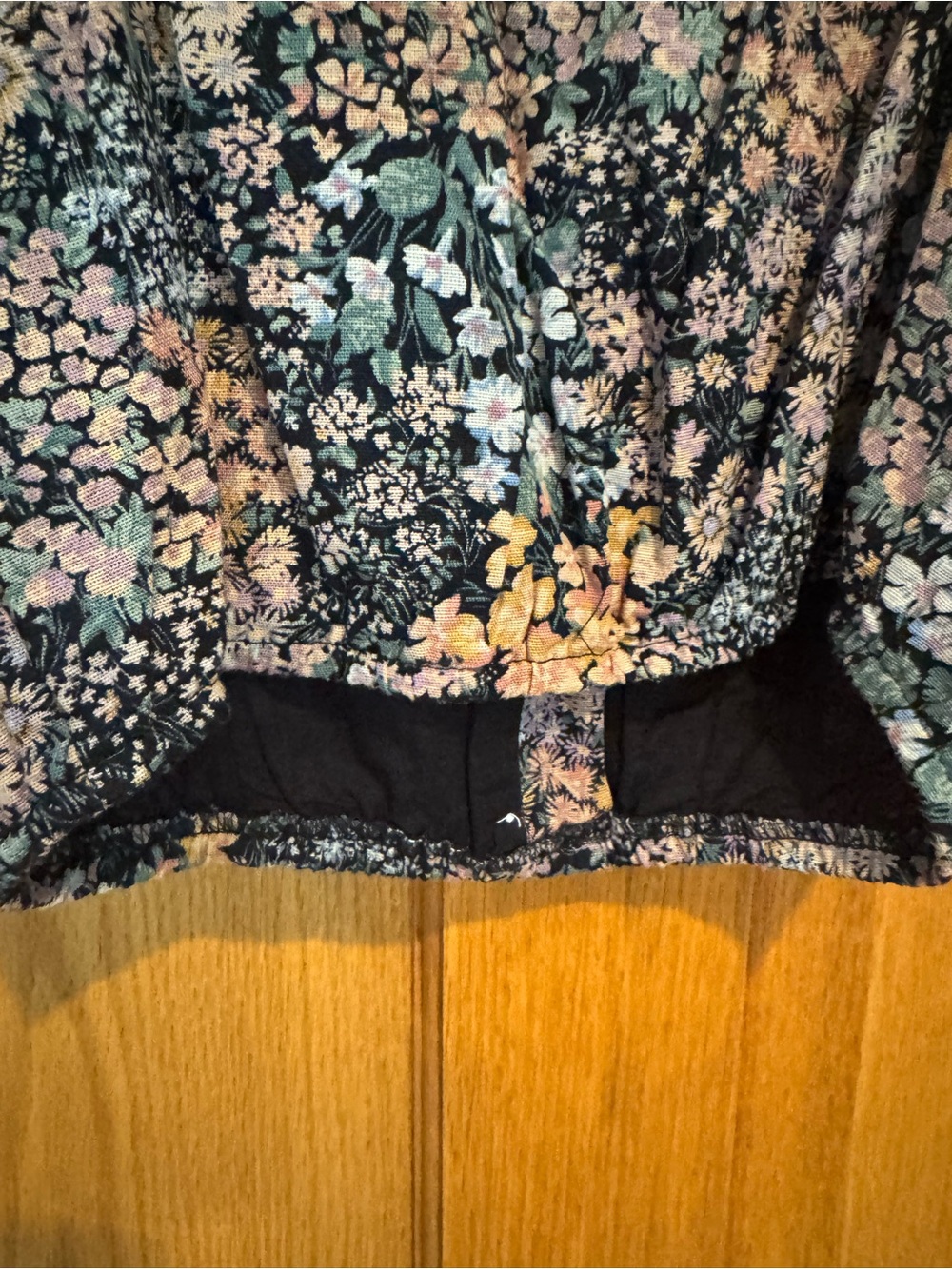 American Eagle Outfitters Black Floral Button-Front Cami - Picture 5 of 5